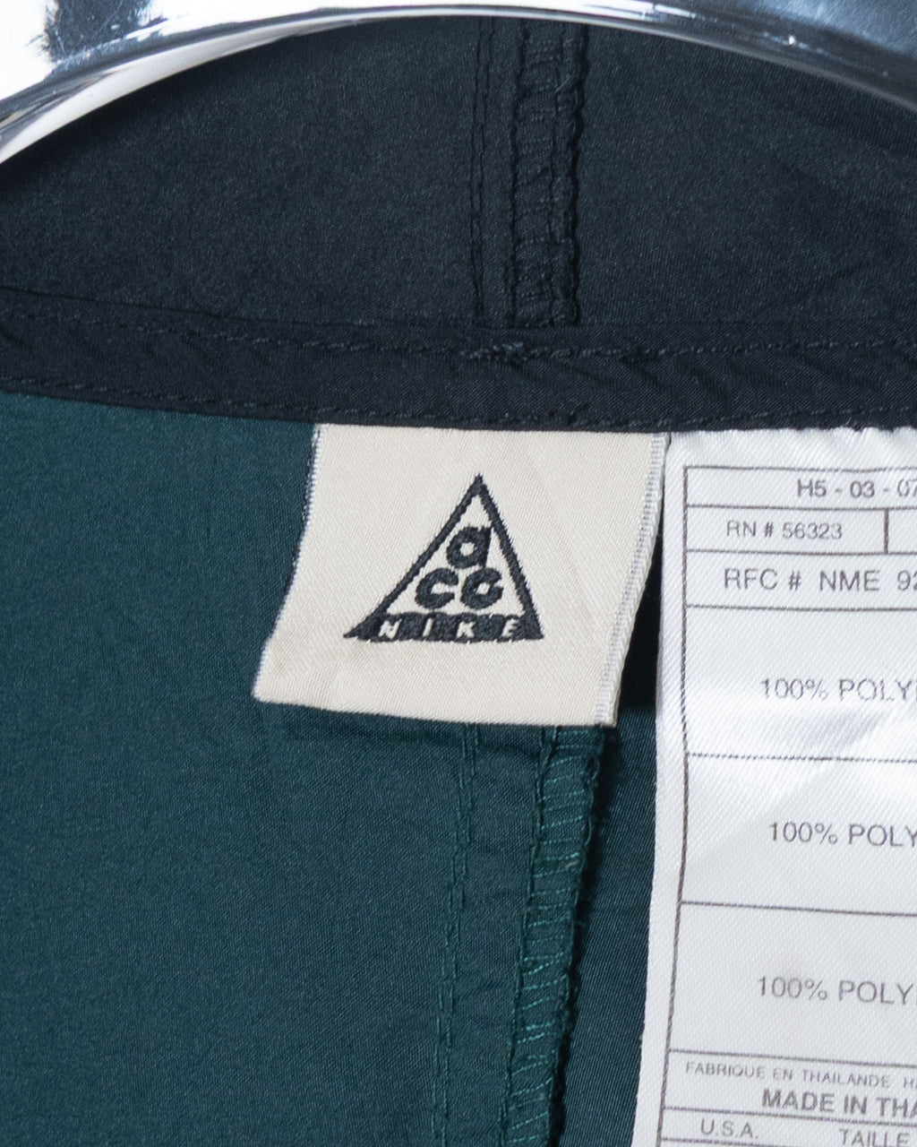 "NIKE ACG" anorak hooded jacket
