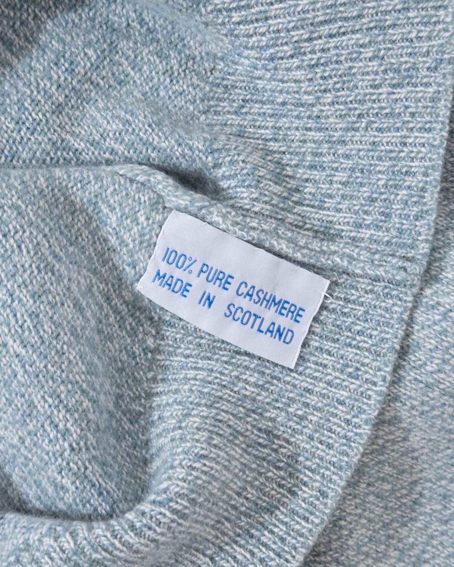 "Drumohr" thick cashmere knit sweater