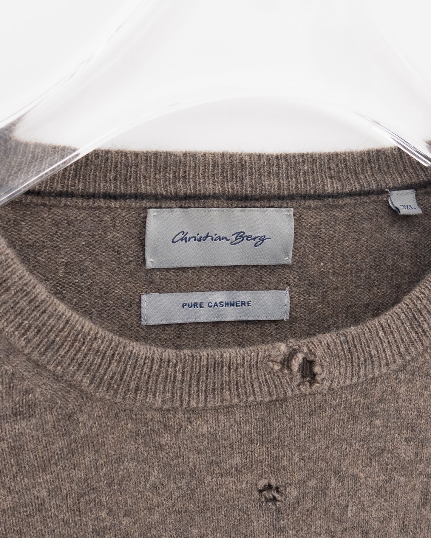 Damaged cashmere knit