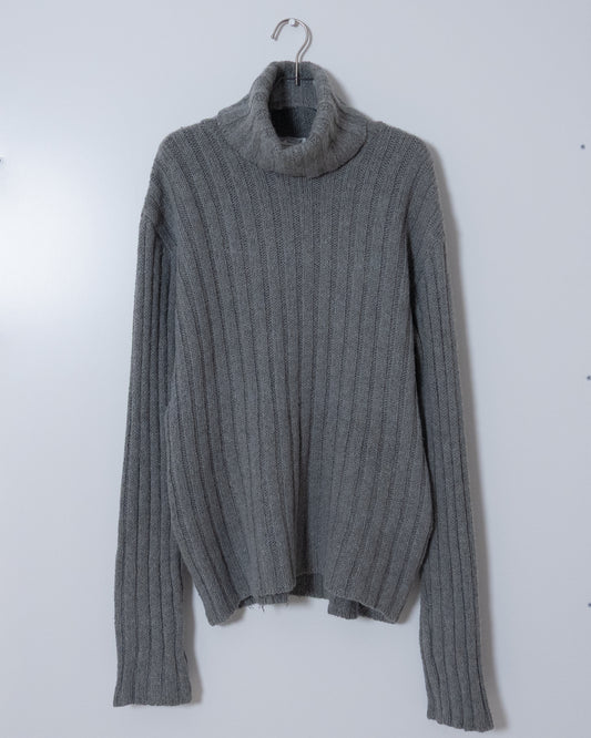 "agnes b" turtle neck knit sweater