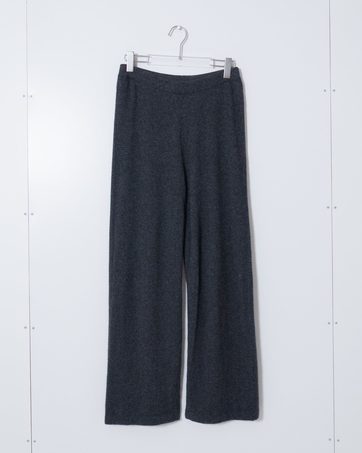 'Neiman Marcus' cashmere knit pants