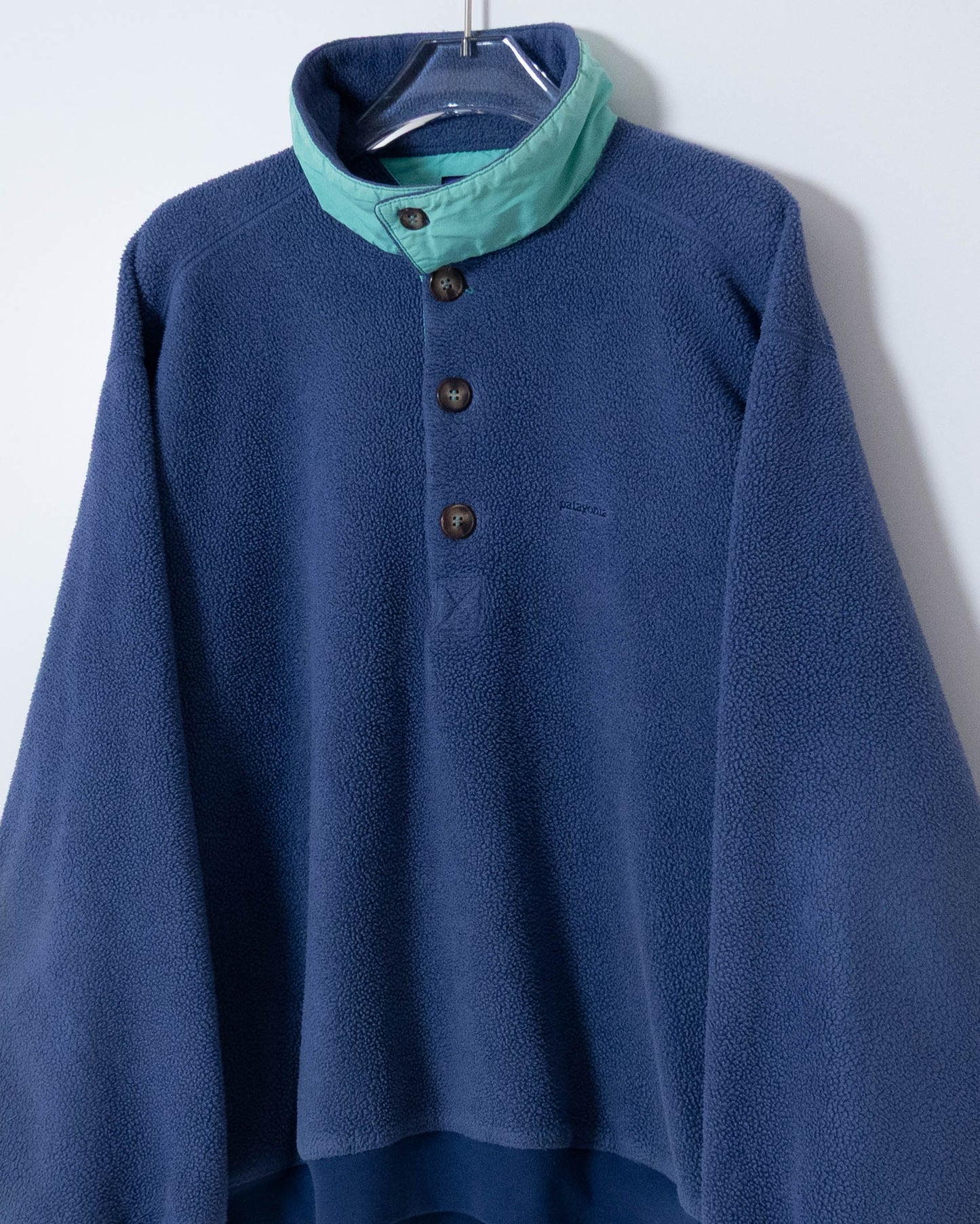 "Patagonia" synchilla pullover