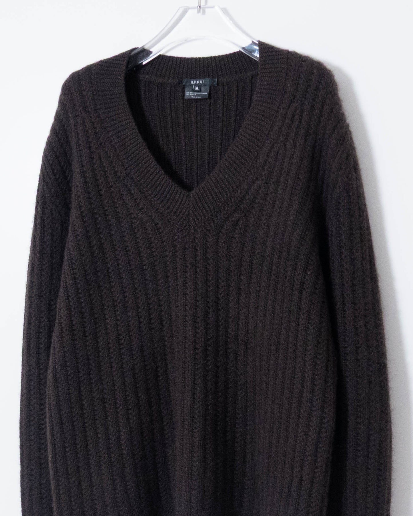 "GUCCI" v-neck rib knit sweater