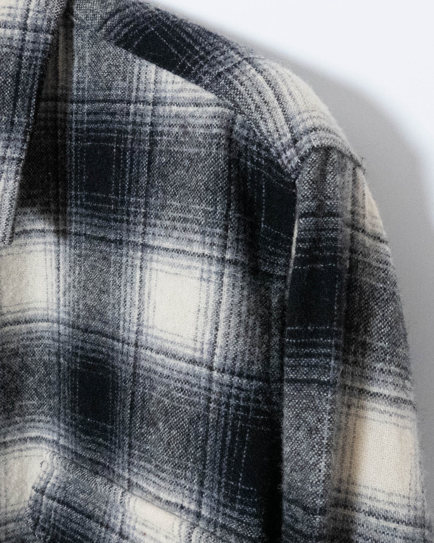 "PENDLETON" shadow plaid wool shirt