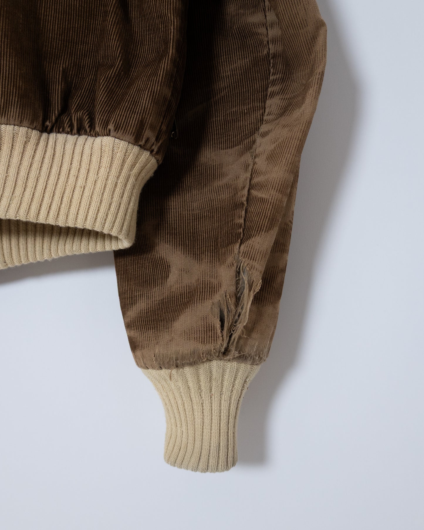 Vintage “Levi’s” faux shearling collar corduroy jacket