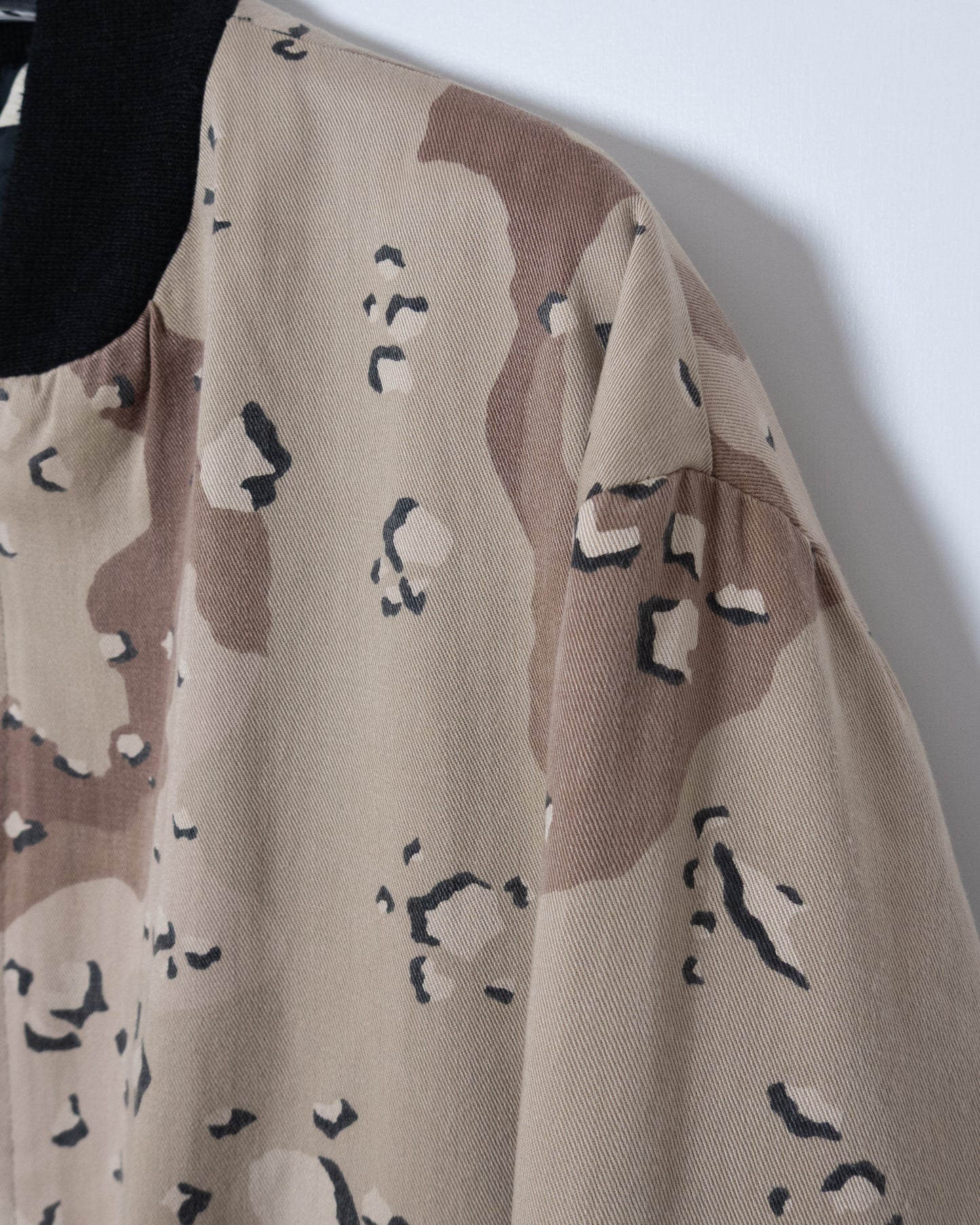 chocolate chip camouflage padding bomber jacket