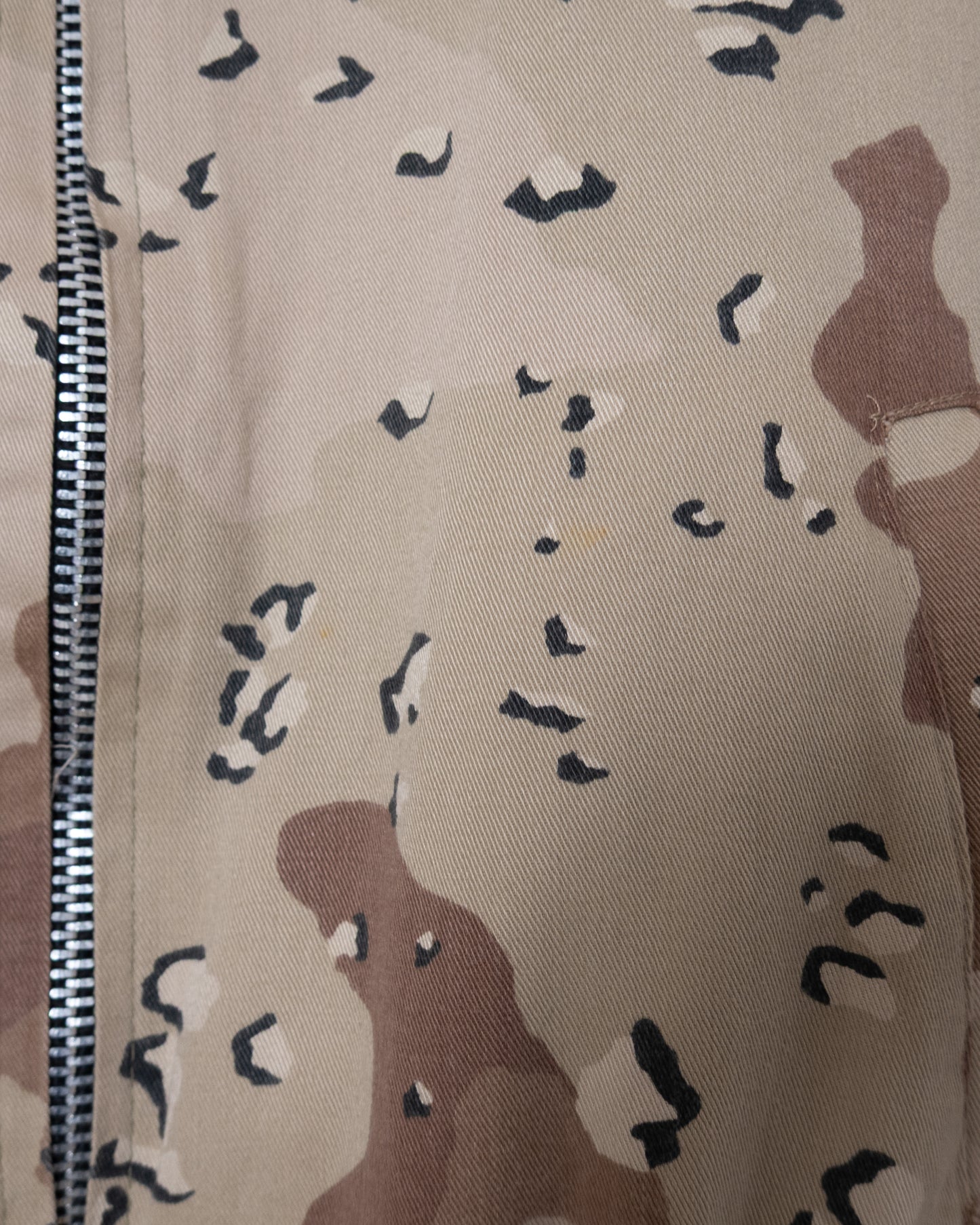 chocolate chip camouflage padding bomber jacket