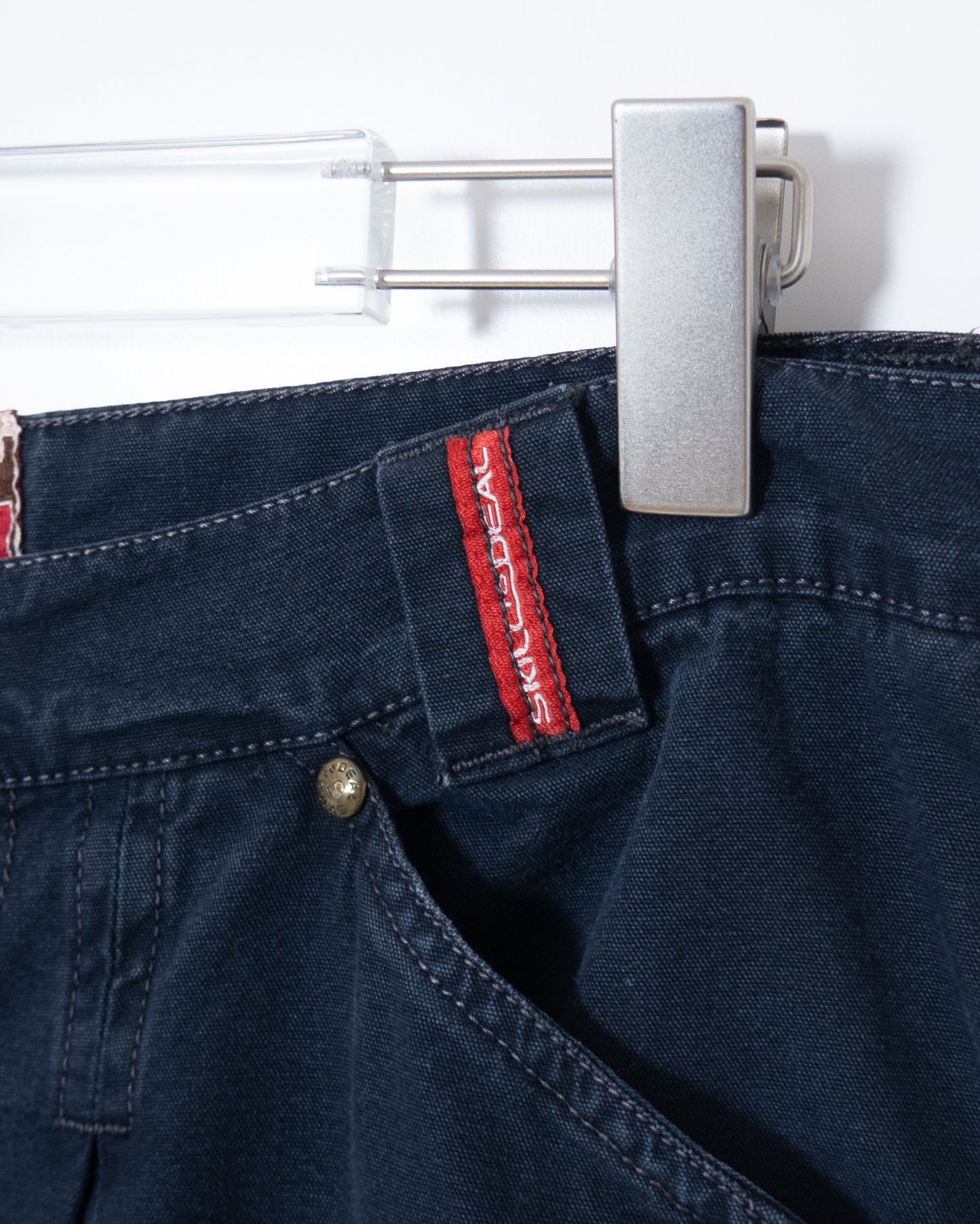 "SKILL TO DEAL" baggy shorts