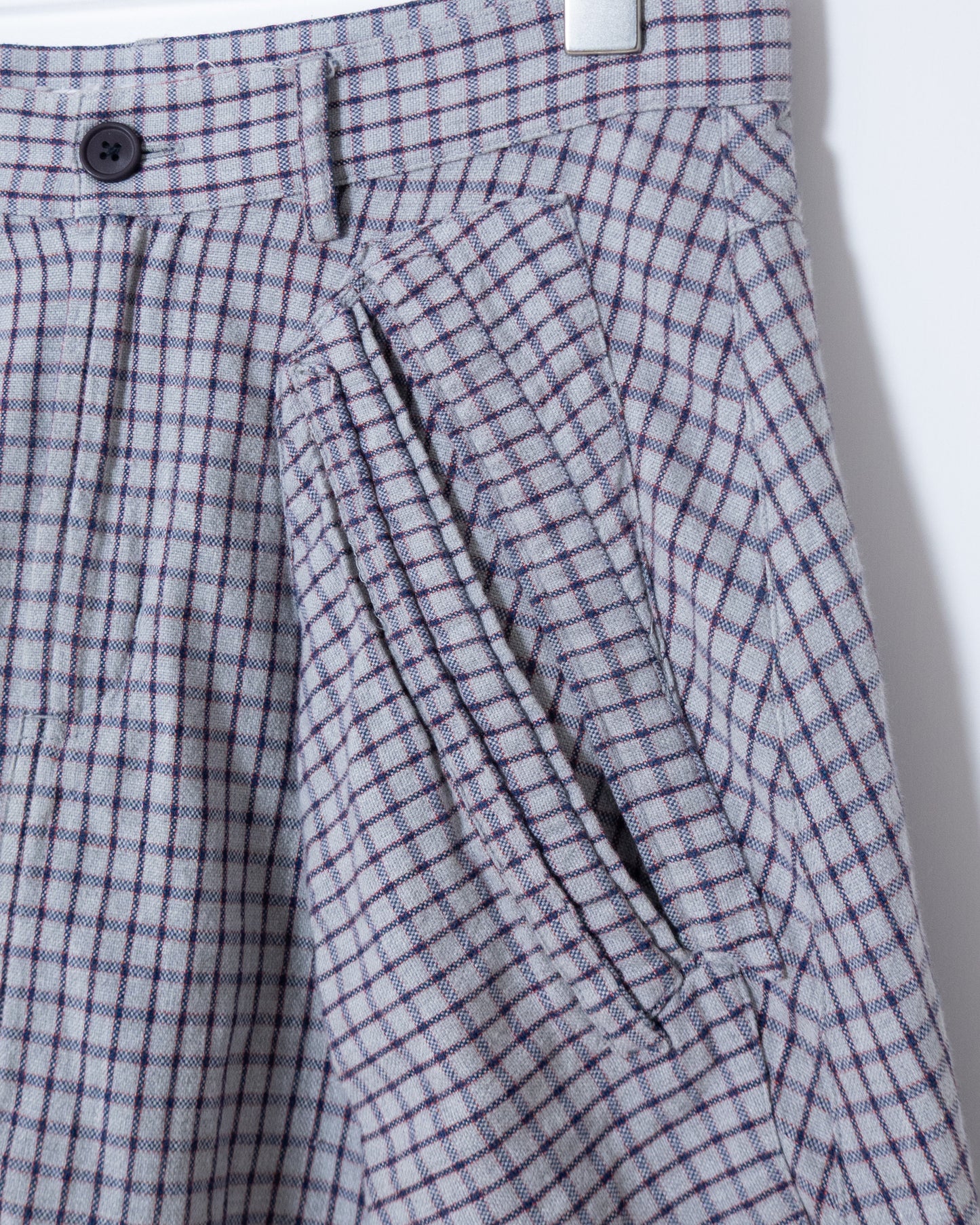 “HENRIK VIBSKOV” drop-crotch shorts