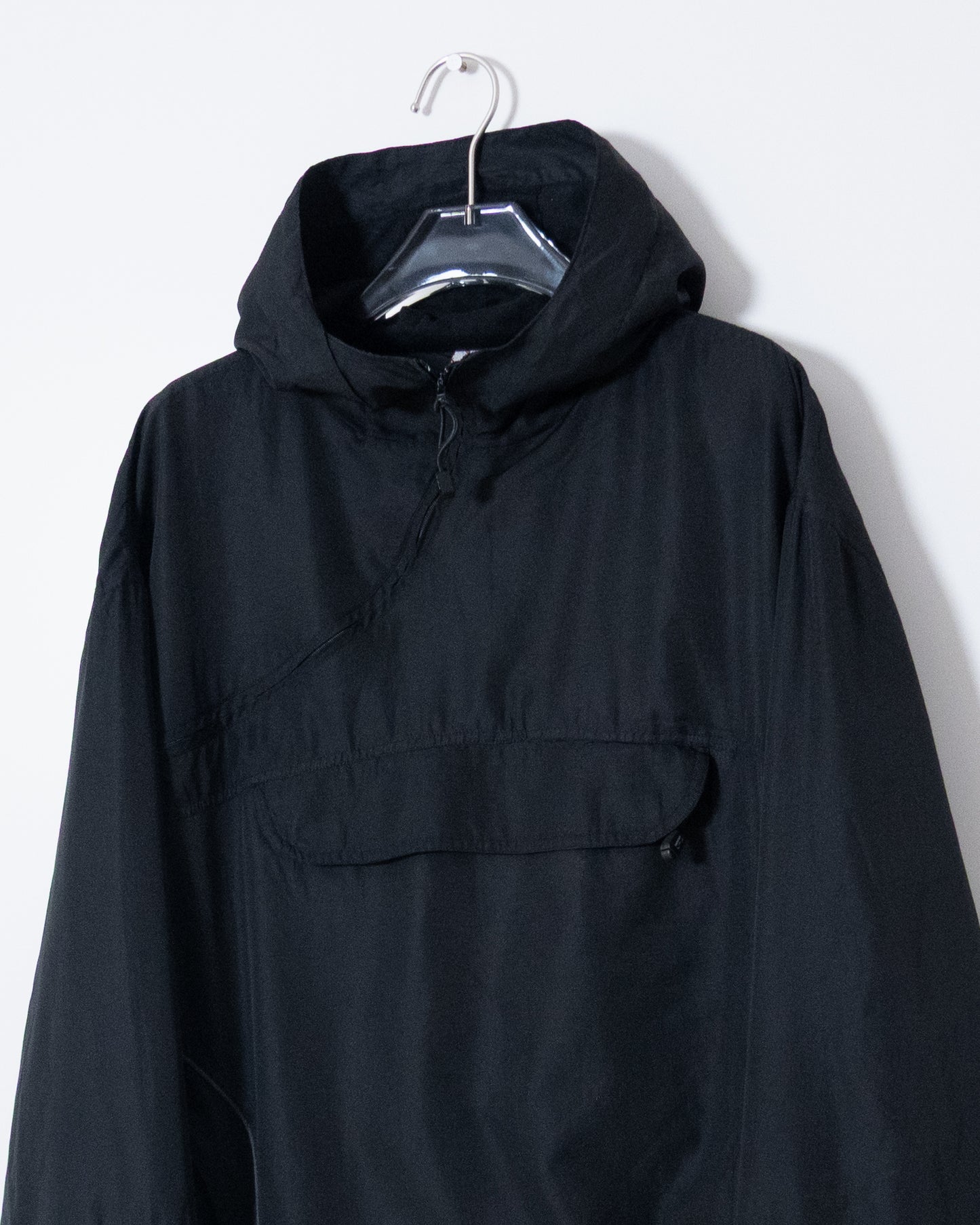 Diagonal zip anorak hoodie