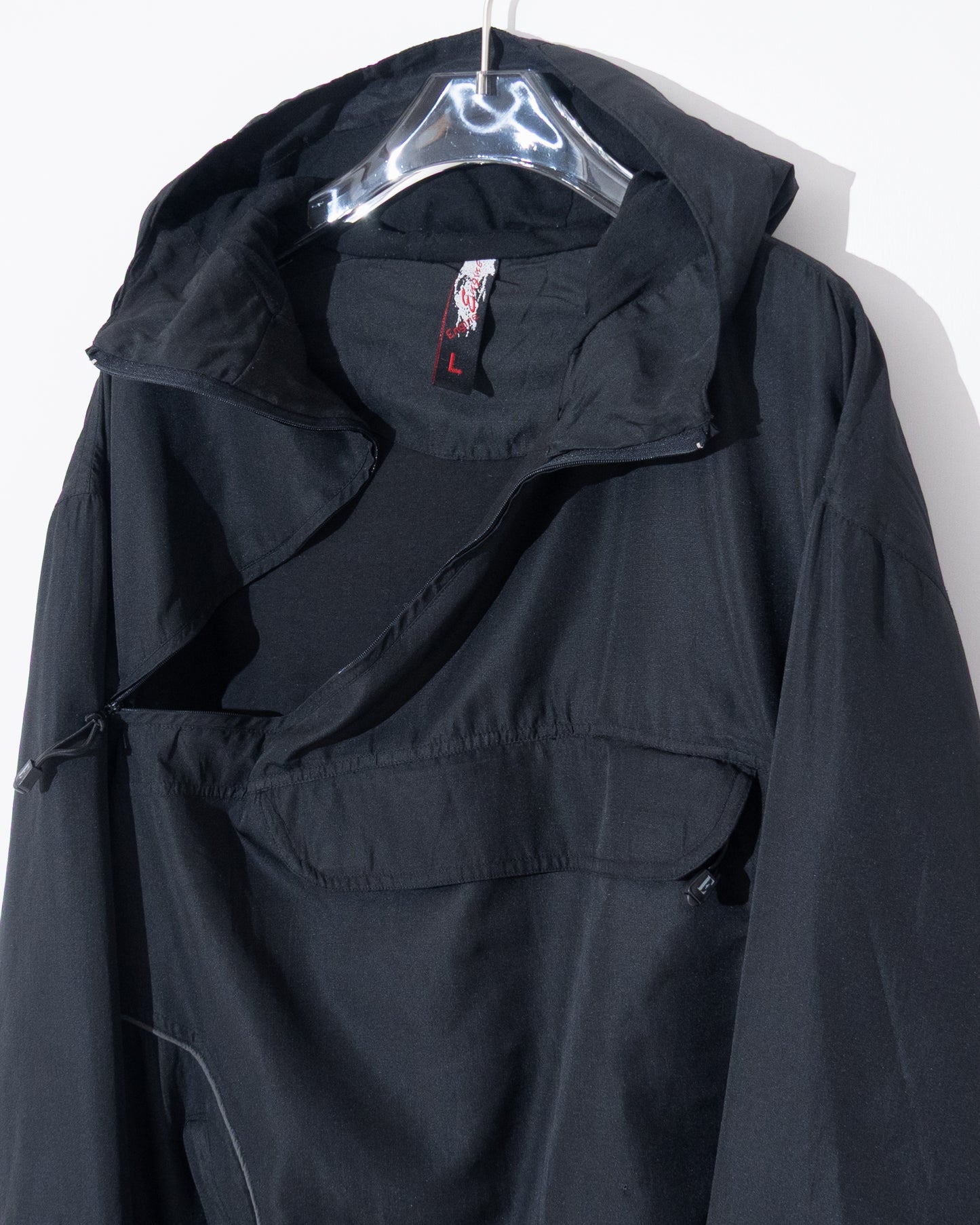 Diagonal zip anorak hoodie